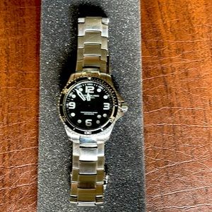 STUHRLING PROFESSIONAL DIVER WATCH